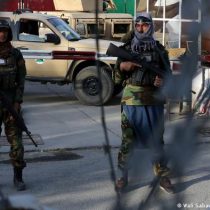 Miles de afganos atrapados en Kabul a 48 horas del plazo fatal