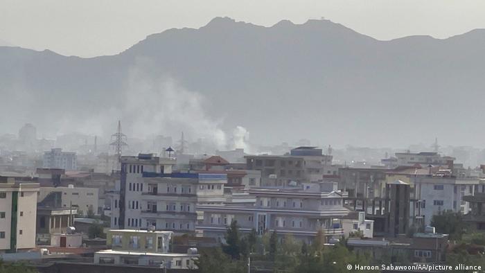 Los talibanes confirman el ataque de EEUU y la explosión que mató a 6 civiles Los talibanes confirman el ataque de EEUU y la explosión que mató a 6 civiles