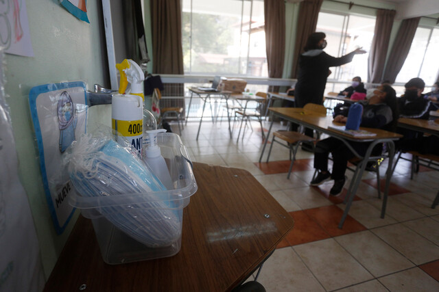 Clases presenciales: Región de Aysén es la primera en abrir el 100% de sus colegios Clases presenciales: Región de Aysén es la primera en abrir el 100% de sus colegios