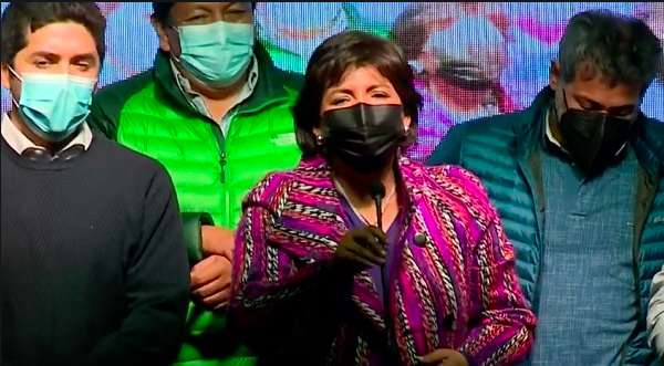 La DC: la marca que pesa a la candidata presidencial Yasna Provoste La DC: la marca que pesa a la candidata presidencial Yasna Provoste