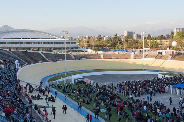 Organizaciones de DD.HH. rechazan concesión de sitio de memoria «Velódromo» para crear nueva «Arena»