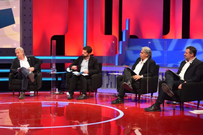Boric, Sichel, ME-O y Kast abordaron en foro Asimet desafíos de la industria en Chile: proponen creación de ministerio y Banco Nacional de Desarrollo para las Pymes Boric, Sichel, ME-O y Kast abordaron en foro Asimet desafíos de la industria en Chile: proponen creación de ministerio y Banco Nacional de Desarrollo para las Pymes