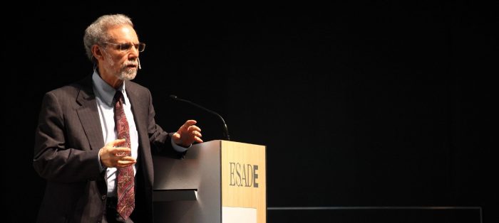 Ante masiva audiencia, Daniel Goleman entregó herramientas para recuperar la salud mental en tiempos de pandemia Ante masiva audiencia, Daniel Goleman entregó herramientas para recuperar la salud mental en tiempos de pandemia
