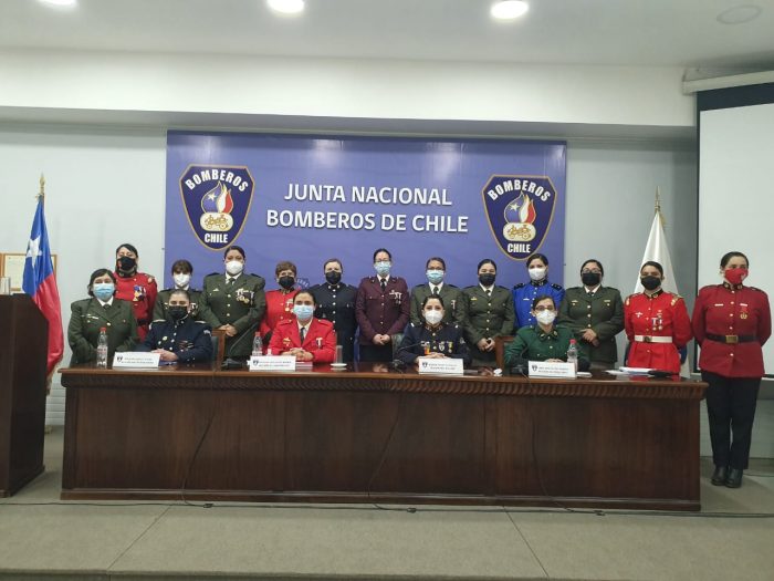 Tras las denuncias por acoso: bomberas de todo el país conforman la Comisión de Equidad de Género Tras las denuncias por acoso: bomberas de todo el país conforman la Comisión de Equidad de Género