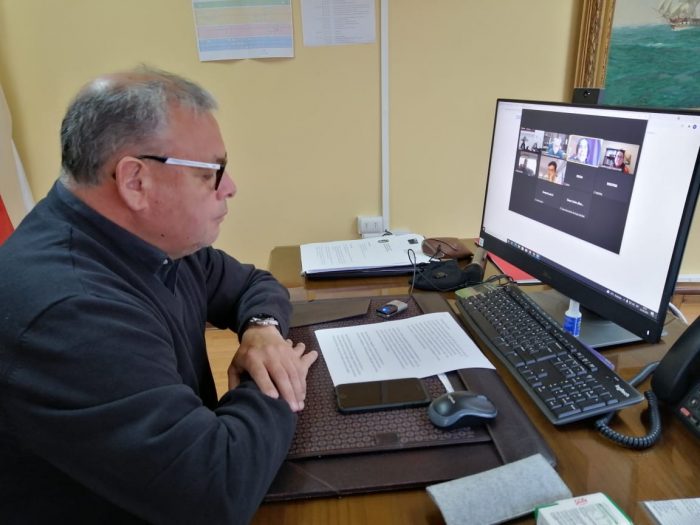 Gobernador Rodrigo Mundaca expone en subcomisión de la CC: «Necesitamos que el proceso constituyente coloque en su centralidad a la naturaleza como sujeto de derecho» Gobernador Rodrigo Mundaca expone en subcomisión de la CC: