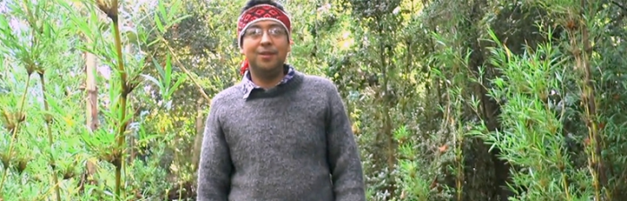 El profesor que trabaja con los niños en Tirúa para mantener el mapudungún El profesor que trabaja con los niños en Tirúa para mantener el mapudungún