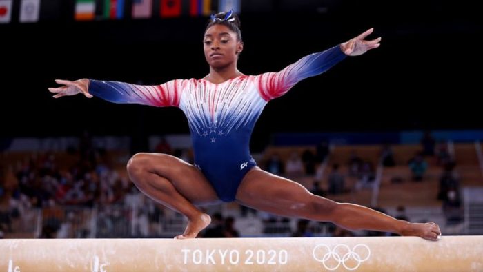Juegos de Tokio: Simone Biles regresa con una medalla de bronce en la viga de equilibrio Juegos de Tokio: Simone Biles regresa con una medalla de bronce en la viga de equilibrio