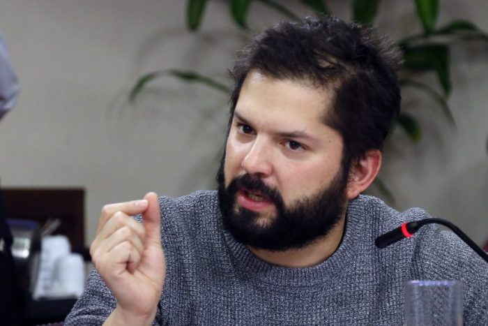 «Chile no merece esta corrupción transversal»: Boric fustiga a Chile Vamos y Unidad Constituyente tras decisión de Fiscalía por caso SQM