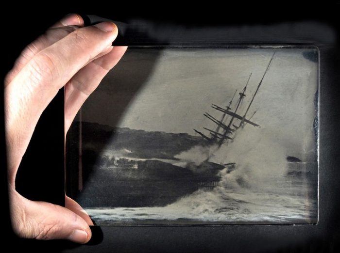 Muestra “La Coberta L’Orientale y los daguerrotipos perdidos de Valparaíso” Muestra “La Coberta L’Orientale y los daguerrotipos perdidos de Valparaíso”