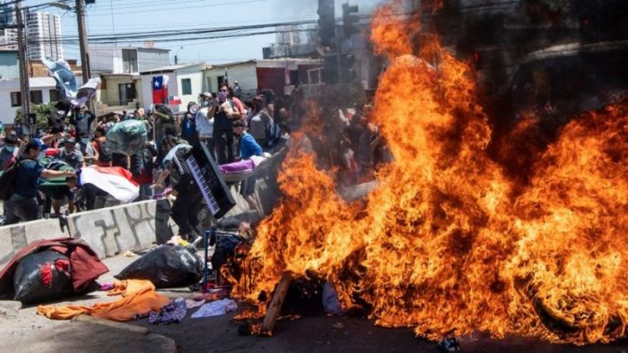 Director de SJM: “La gran mayoría de Chile no comparte la violencia xenofóbica y racista del grupo que quemó las pertenencias de los migrantes” Director de SJM: “La gran mayoría de Chile no comparte la violencia xenofóbica y racista del grupo que quemó las pertenencias de los migrantes”