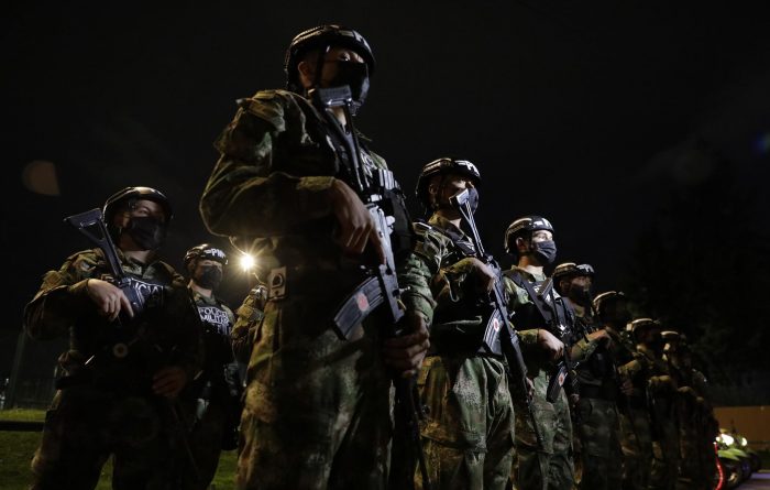 Los militares han vuelto a aparecer en la escena política latinoamericana
