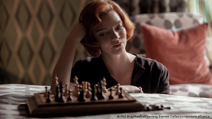 Legendaria ajedrecista demanda a Netflix por la serie «Gambito de Dama»