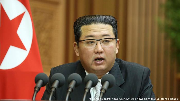 Kim Jong-un rechaza dialogar con Washington y tiende mano a Seúl
