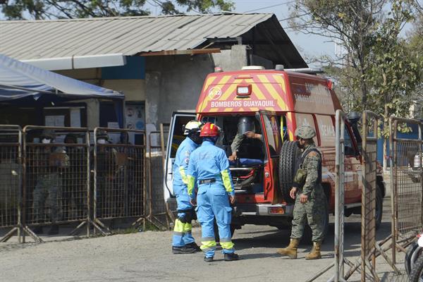 Nueva masacre en cárcel de Ecuador deja al menos 30 muertos y evidencia profunda crisis penitenciaria Nueva masacre en cárcel de Ecuador deja al menos 30 muertos y evidencia profunda crisis penitenciaria