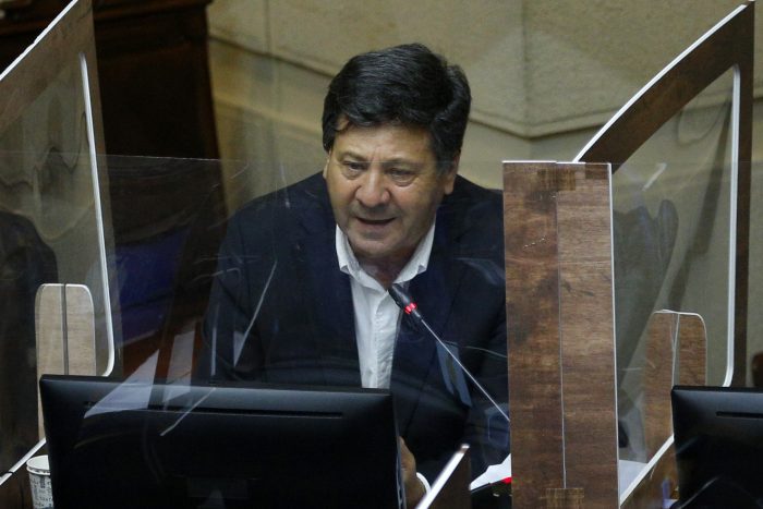 Senador Castro retiró el primer 10% para invertirlo en criptomonedas: “Tengo un hijo que le gusta mucho jugar con estas monedas” Senador Castro retiró el primer 10% para invertirlo en criptomonedas: “Tengo un hijo que le gusta mucho jugar con estas monedas”