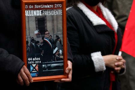 11 de septiembre: agrupaciones de DD.HH. marcharon en tradicional romería al Cementerio General