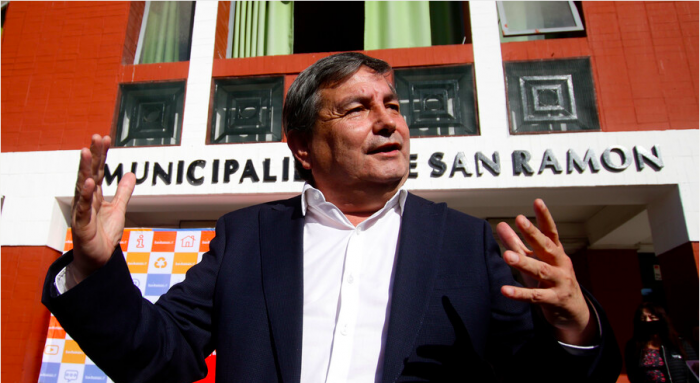 Ex alcalde Aguilera admitió que solicitó que le realizaran depósitos y préstamos Ex alcalde Aguilera admitió que solicitó que le realizaran depósitos y préstamos