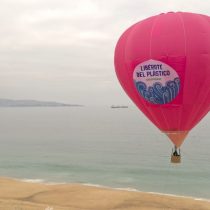 Elevan globo aerostático para solicitar a los comercios un mayor control  en la comercialización de plástico
