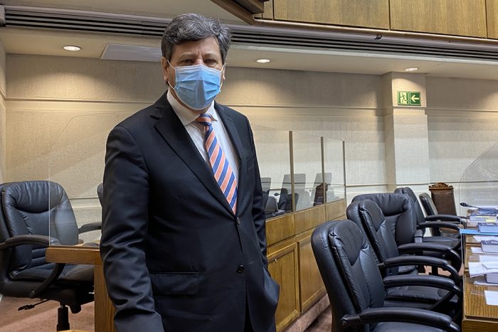 Senador Castro advierte difícil tramitación del cuarto retiro en la Cámara Alta: «No tiene ninguna posibilidad de pasar» Senador Castro advierte difícil tramitación del cuarto retiro en la Cámara Alta: