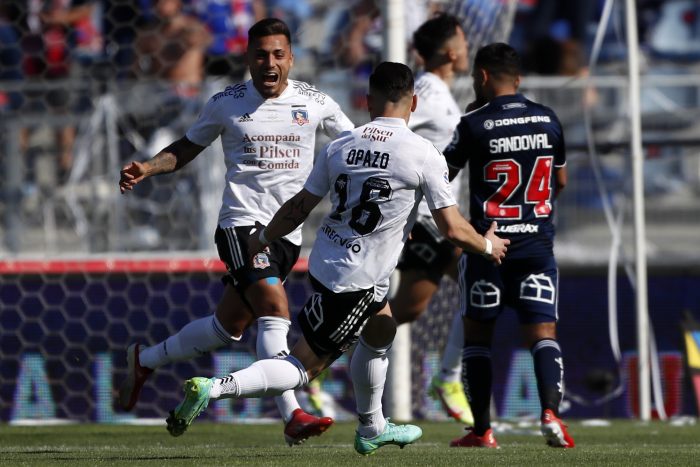 Más puntero que nunca: Colo Colo estiró su supremacía ante Universidad de Chile ganando una nueva edición del Superclásico Más puntero que nunca: Colo Colo estiró su supremacía ante Universidad de Chile ganando una nueva edición del Superclásico