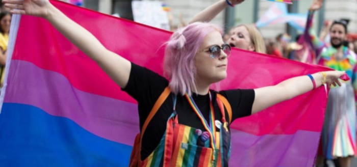 El 65% de chilenas/os se percibiría como bisexual si no existieran condicionamientos morales El 65% de chilenas/os se percibiría como bisexual si no existieran condicionamientos morales