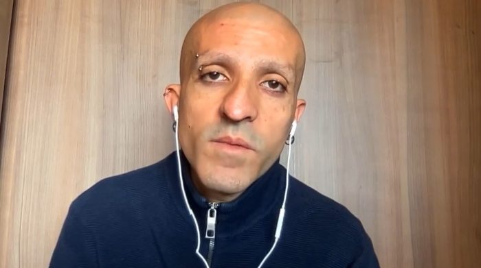 Rodrigo Rojas Vade “renuncia” a la Convención a dos semanas de revelarse su mentira y en medio de investigación de la Fiscalía: “Su rol es demasiado importante como para ser una dificultad” Rodrigo Rojas Vade “renuncia” a la Convención a dos semanas de revelarse su mentira y en medio de investigación de la Fiscalía: “Su rol es demasiado importante como para ser una dificultad”