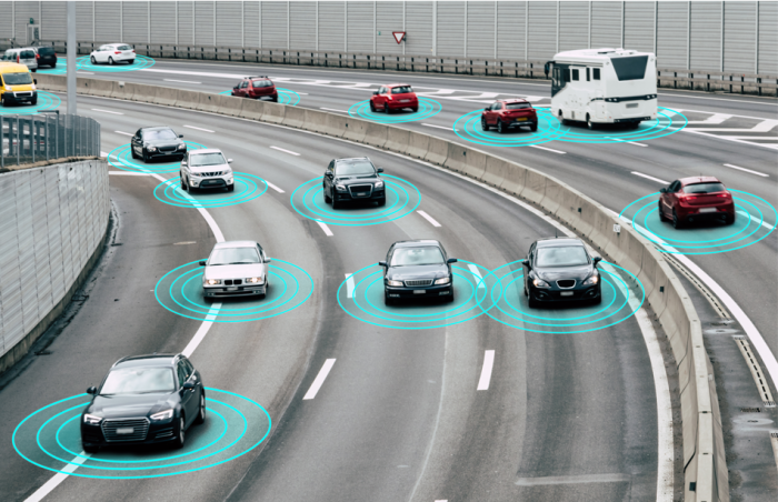 Automóviles “ven a la vuelta de la esquina” con la nueva tecnología Automóviles “ven a la vuelta de la esquina” con la nueva tecnología