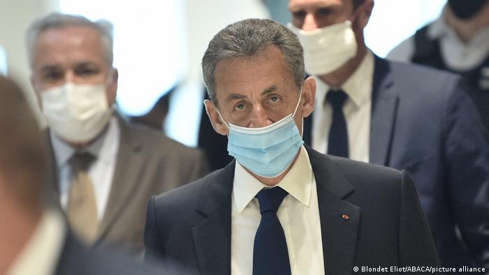 Justicia francesa obliga al expresidente Sarkozy a testificar Justicia francesa obliga al expresidente Sarkozy a testificar