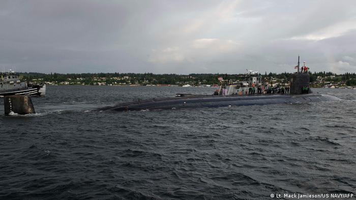 Submarino nuclear estadounidense choca con «objeto no identificado» en el Mar de China Submarino nuclear estadounidense choca con