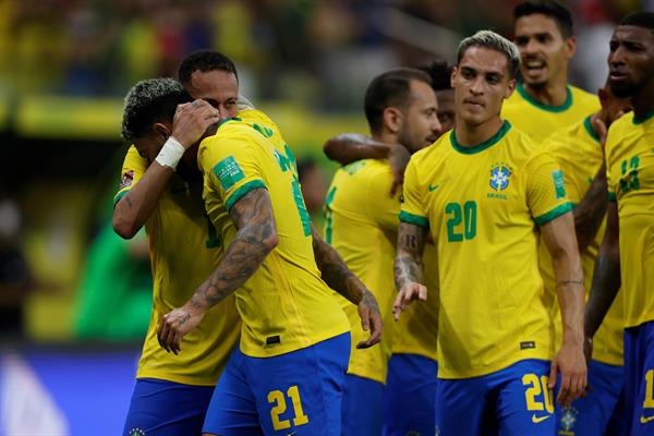 Clasificatorias a Qatar 2022: todos jugaron para Chile y crece la ilusión mundialista Clasificatorias a Qatar 2022: todos jugaron para Chile y crece la ilusión mundialista