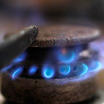 Presidenta del Senado anuncia proyecto para eliminar prácticas contra libre competencia en mercado del gas