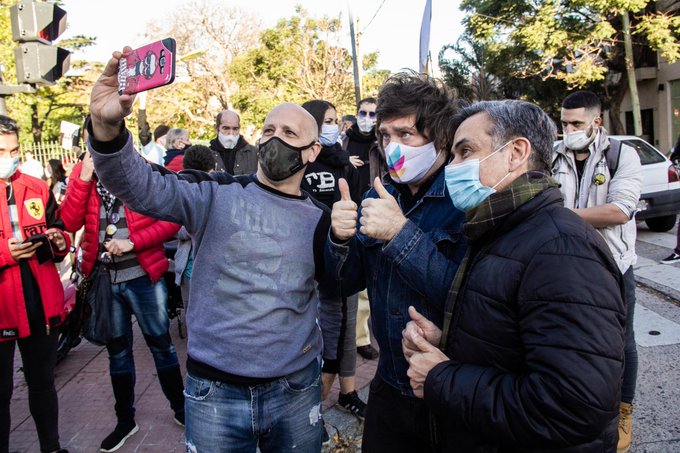 Javier Milei o cómo apoderarse del escenario político argentino con un puñado de votos Javier Milei o cómo apoderarse del escenario político argentino con un puñado de votos