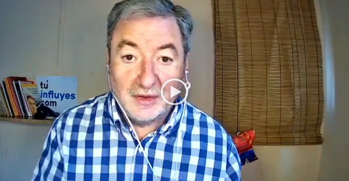 Axel Callís y la campaña parlamentaria: “Las fotos son súper importantes, y que muchos candidatos oculten a la carta presidencial de su sector es demasiado sospechoso”
