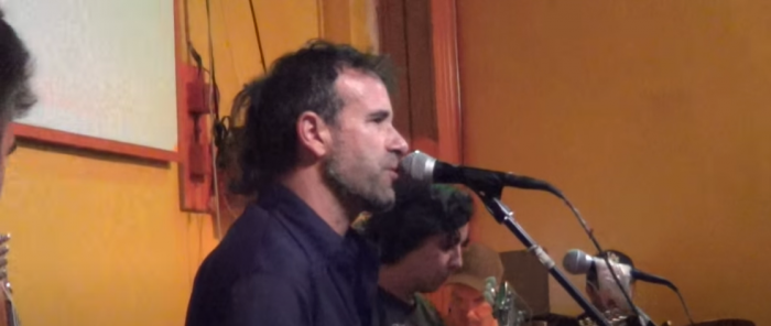Ex integrante de la banda Los Miserables lanza libro autobiográfico Ex integrante de la banda Los Miserables lanza libro autobiográfico