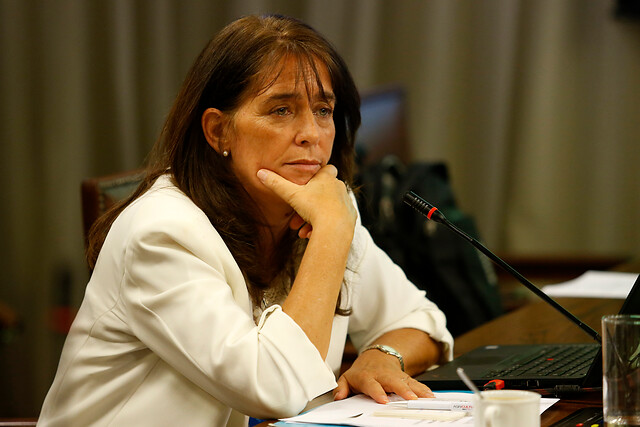 María Pía Adriasola, esposa de Kast, defiende eliminación del Ministerio de la Mujer: «Me gustaría que tuviéramos un Ministerio de la Familia en que todo se integre»