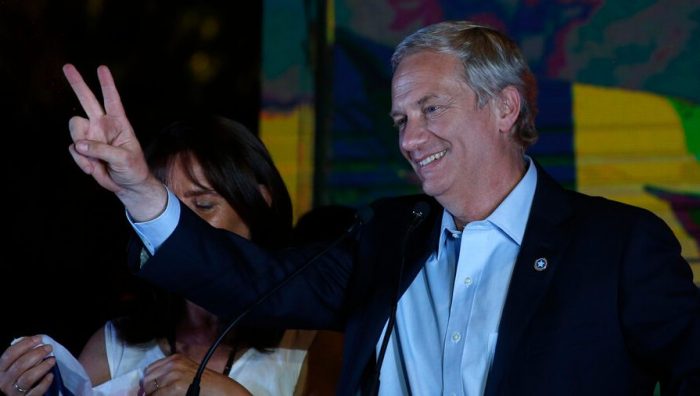 Con guiño a votantes de Parisi, Kast asegura que en segunda vuelta «vamos a elegir entre libertad y comunismo» Con guiño a votantes de Parisi, Kast asegura que en segunda vuelta