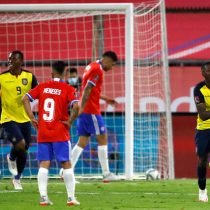 Clasificatorias rumbo a Qatar: con Vidal expulsado, La Roja sufre dura derrota ante Ecuador