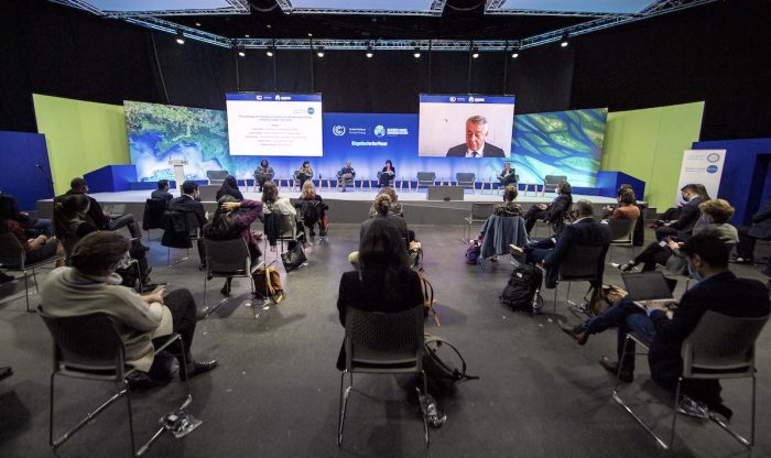 Chileno expone en la COP26 y llama a revolucionar el retail mundial con respecto a las devoluciones