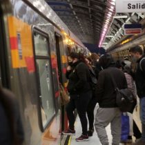 Elecciones del 21-N: más de 2.100 servicios de transporte público operarán gratuitamente en el país, incluyendo el Metro de Santiago
