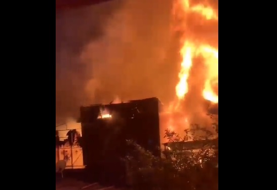 Fatal incendio en Cerro Navia dejó a siete personas fallecidas