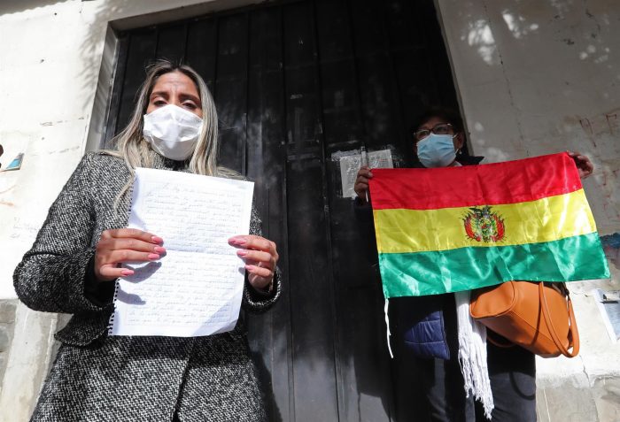 Hija de Jeanine Áñez pide a Bachelet interceder ante Gobierno boliviano por su madre Hija de Jeanine Áñez pide a Bachelet interceder ante Gobierno boliviano por su madre