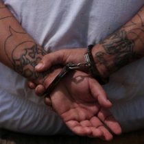 EE. UU. sanciona a altos funcionarios de El Salvador por tratos con líderes de pandillas