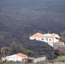 El volcán de la isla española de La Palma finaliza su erupción tras 85 días
