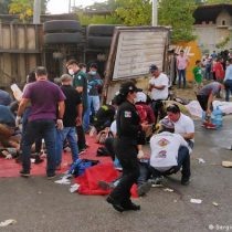 Fatal desenlace múltiple: mueren 55 migrantes en accidente en el sur de México