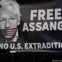 Justicia inglesa anula rechazo de extraditar a Julian Assange a Estados Unidos