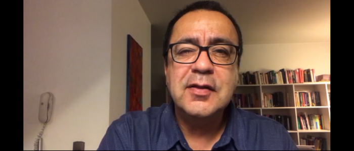 El análisis de Claudio Fuentes sobre el debate Anatel: «Si hubo un ganador fue Gabriel Boric (…) Kast requería ir a la confrontación y no logró hacerlo» El análisis de Claudio Fuentes sobre el debate Anatel: