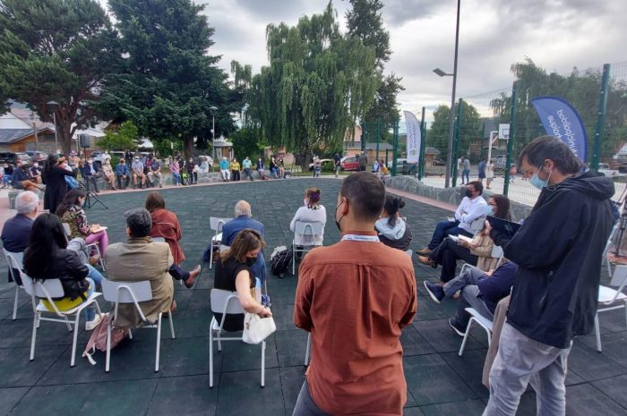 Más poder a las regiones: convencionales de distintos sectores presentan iniciativa que consagra un “Estado regional” Más poder a las regiones: convencionales de distintos sectores presentan iniciativa que consagra un “Estado regional”