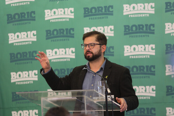 Hay dos Boric Hay dos Boric
