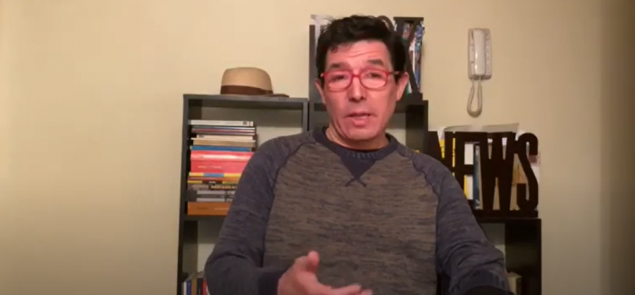 Poemario «El desencierro» de Iván Quezada: una ventana que da a la ciudad Poemario