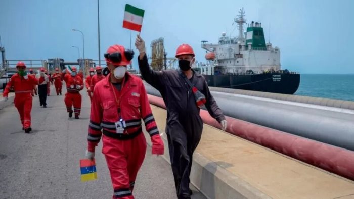 Cómo Irán está ayudando a Venezuela a aumentar su producción petrolera pese a las sanciones de Estados Unidos